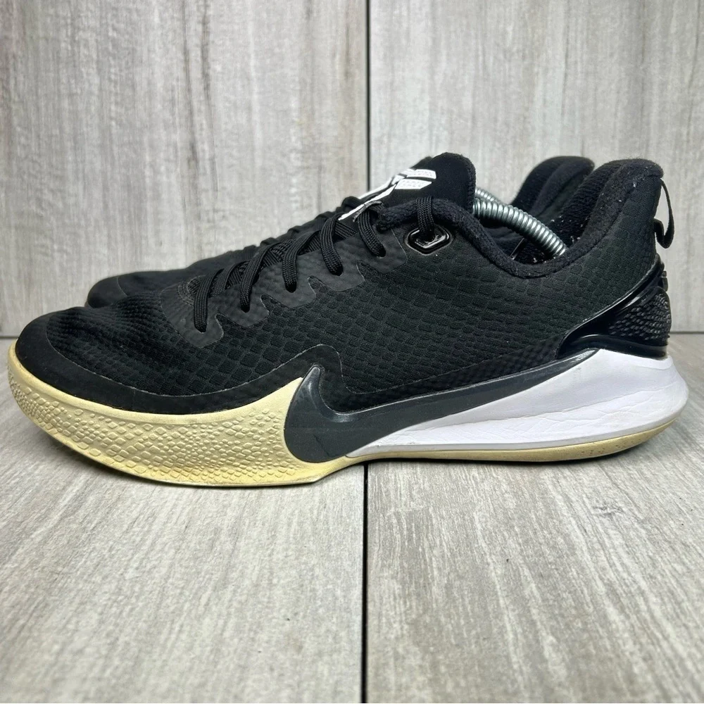 Nike Kobe Bryant Mamba Focus Black Basketball Sneaker aj5899-002 Men’s Size 10.5